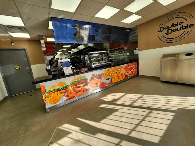 Double Double Pizza & Chicken - Mississauga project photo 5